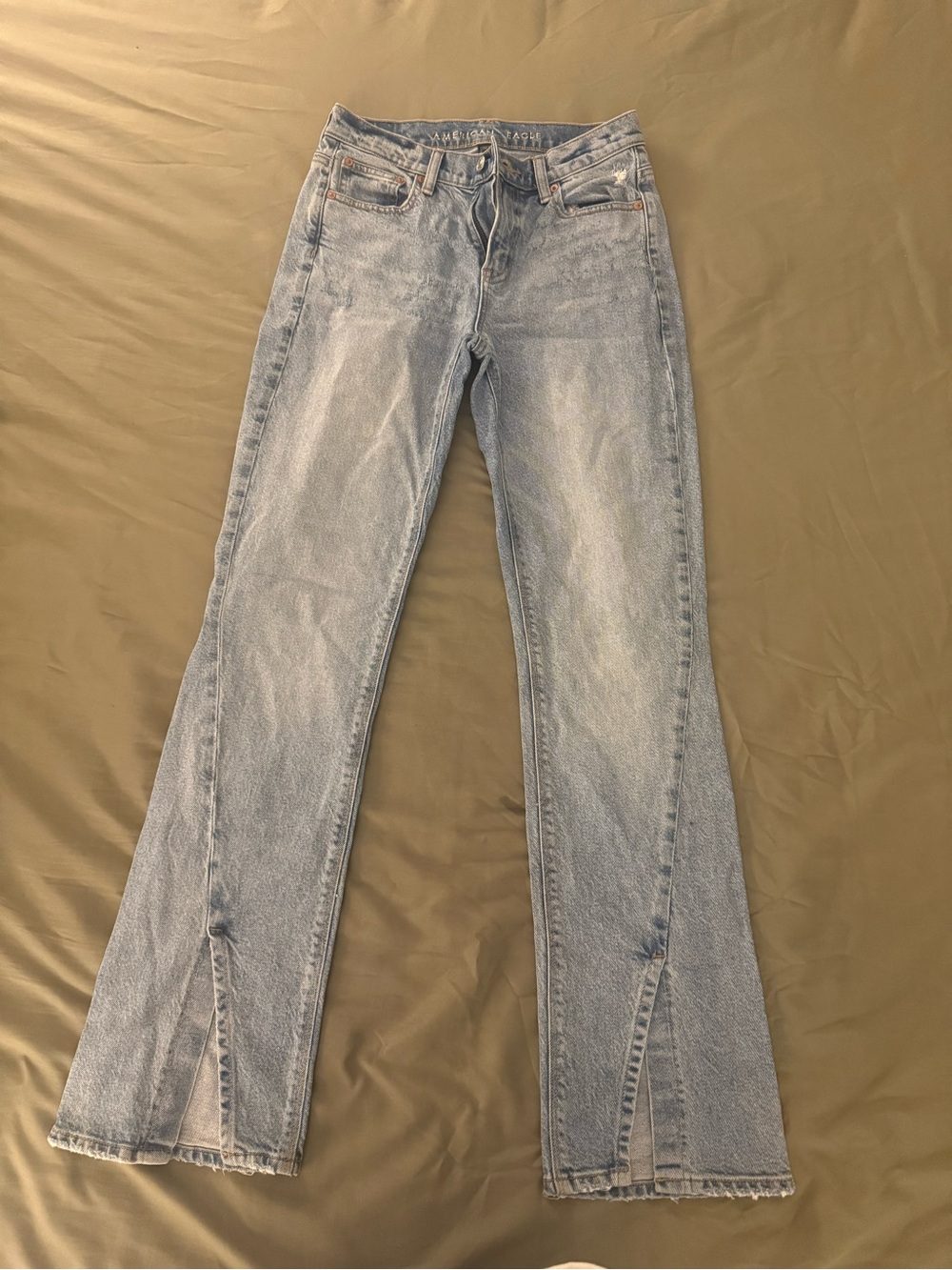 America Eagle Light Blue Split-Hem Jeans